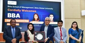 बिरला ग्लोबल यूनिवर्सिटी ने बैचलर ऑफ बिजनेस एडमिनिस्ट्रेशन (2026–30 बैच) के लिए दीक्षारंभ समारोह का आयोजन किया