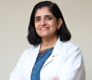सड़क पर अचेत मिले अज्ञात वृद्ध को मिला नया जीवन, गोल्डन आवर में उपचार से लौटी आवाज और पहचान